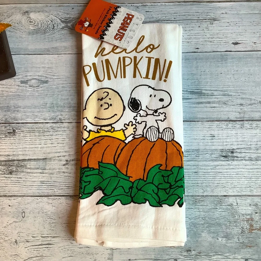 Peanuts nwt set